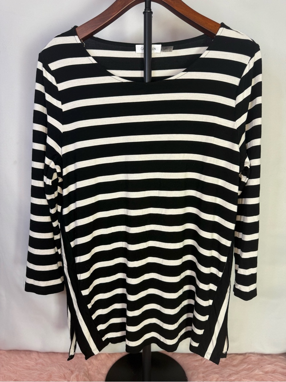 Calvin Klein - Black & White Striped 3/4 Sleeve Blouse- Size M